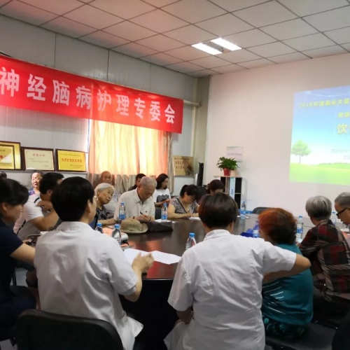 【交大一附院】神经内科举办“饮食与痴呆” 健康教育活动